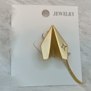 Brooch