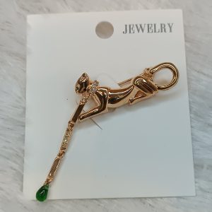 Brooch
